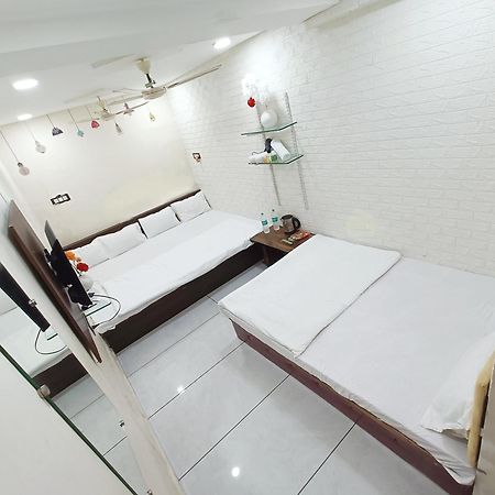 Ginger Hotels Ujjain Tower Kshipra Inn-Family Stay Airconditioned Hotel Buitenkant foto