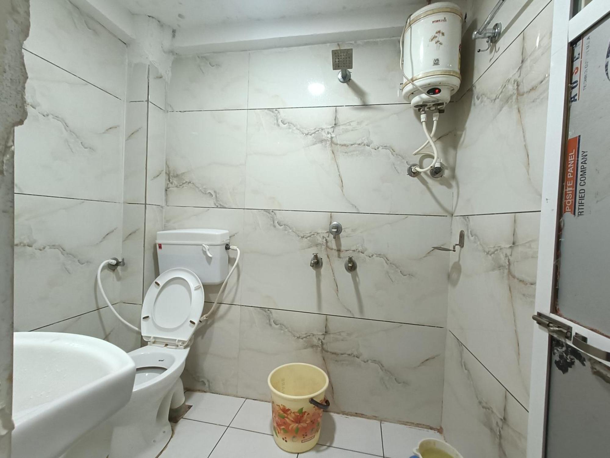 Ginger Hotels Ujjain Tower Kshipra Inn-Family Stay Airconditioned Hotel Buitenkant foto